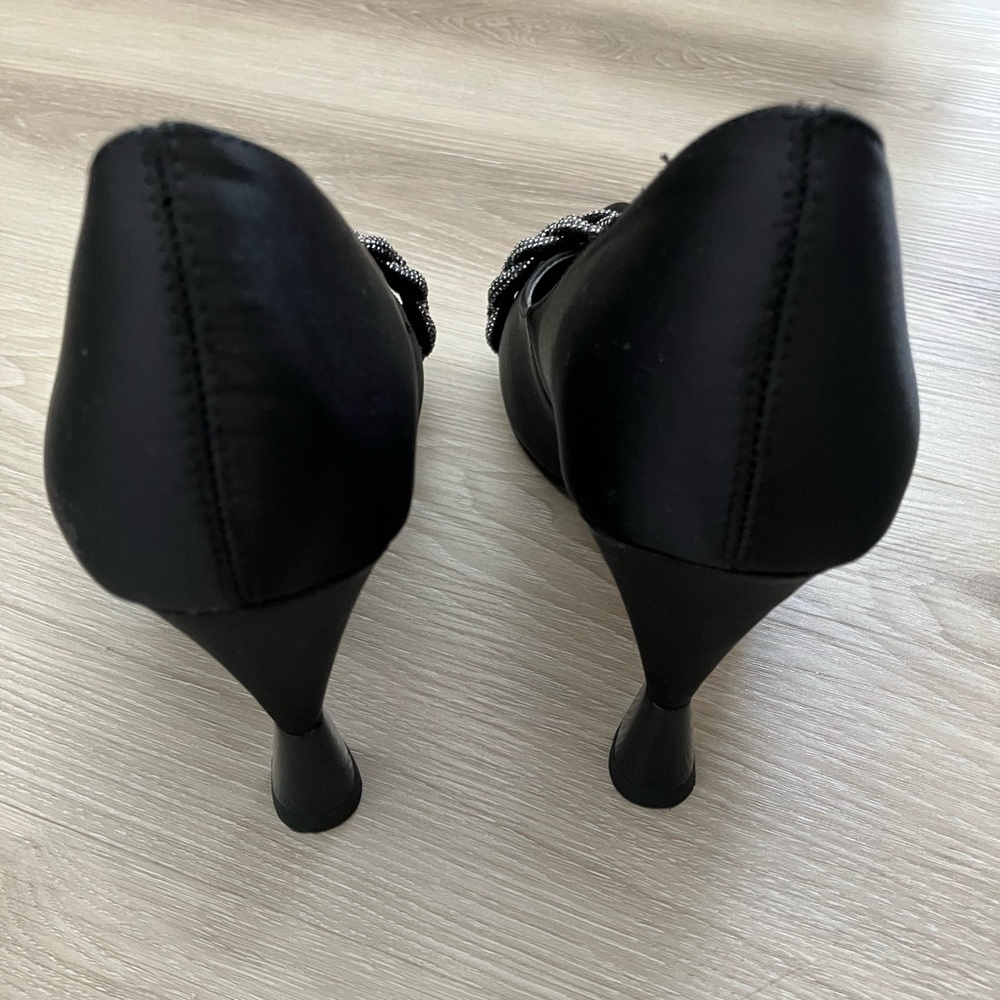 Black special occasion shoe size 7 - Picture 3 of 6